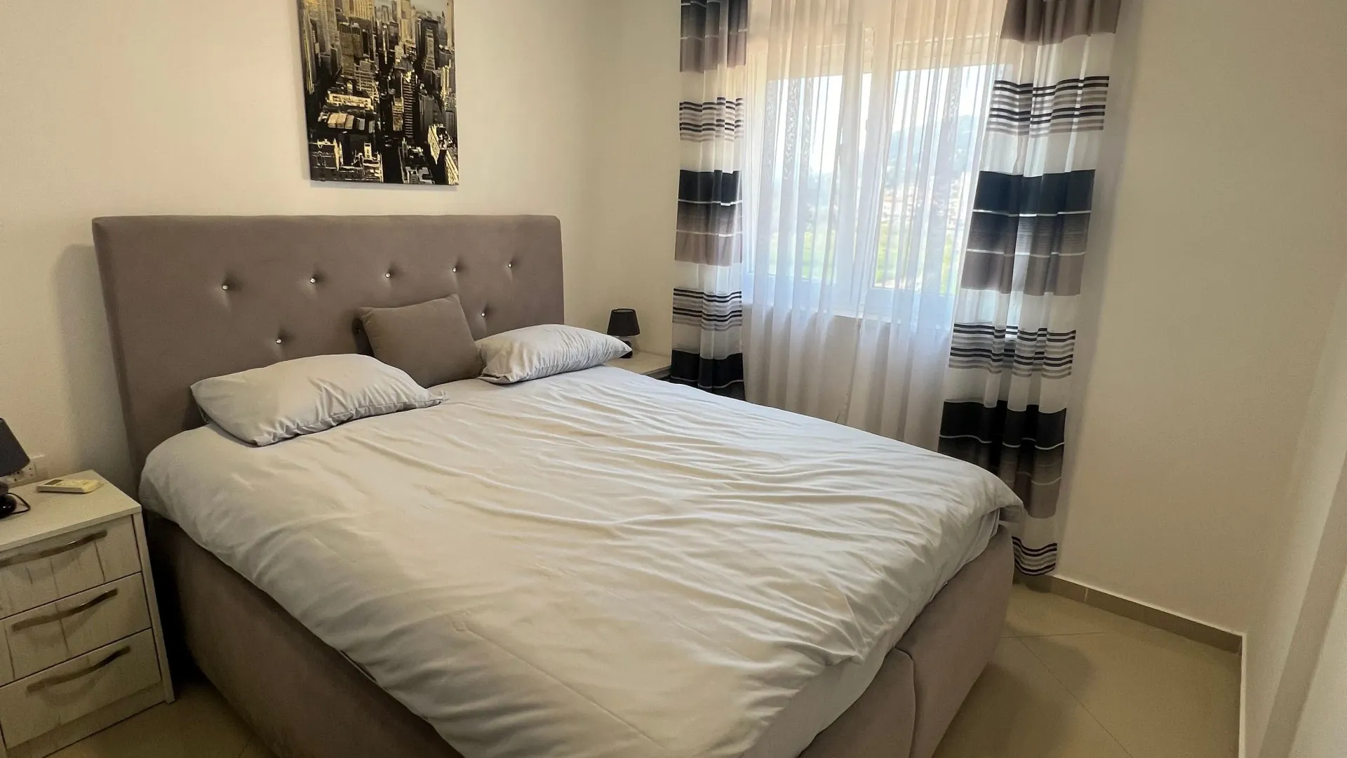 Izdavanje, dvosoban stan, 84m², Šušanj, Bar