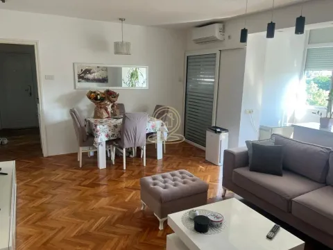 Prodaja, trosoban stan, 73m², Medijana, Niš - image 2