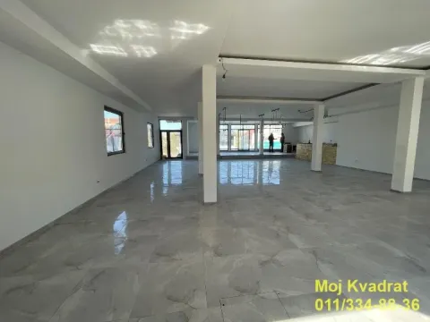 Rent, office space, 290m², Labudovo Brdo, Beograd