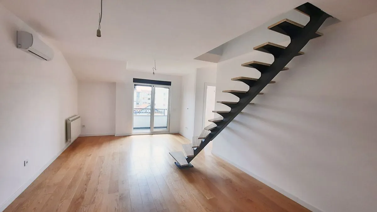 Sale, three bedroom apartment, 87m², Zvezdara Sve Podlokacije, Beograd
