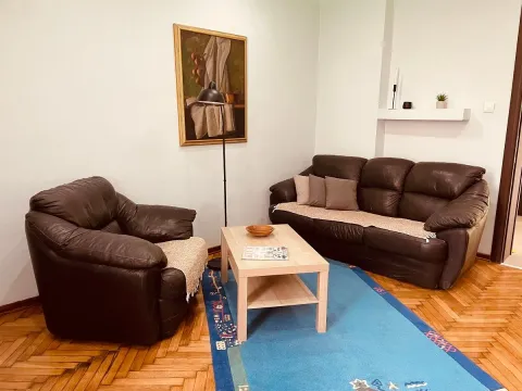 Rent, three bedroom apartment, 60m², Dorćol Sve Podlokacije, Beograd - image 2