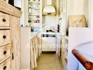 Izdavanje, trosoban stan, 110m², Stari Grad, Beograd - image 17