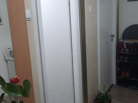 Prodaja, trosoban stan, 95m², Centar, Nikšić - image 10