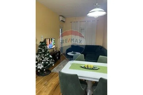 Izdavanje, dvosoban stan, Zabjelo, Podgorica