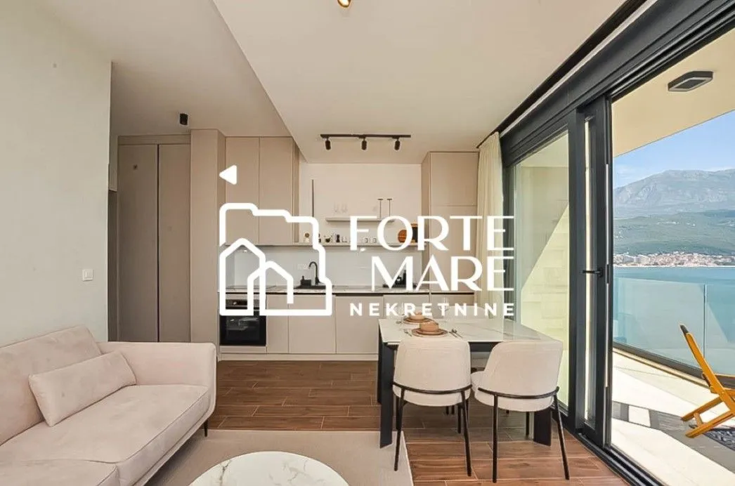 Prodaja, dvosoban stan, 57m², Njivice, Herceg Novi