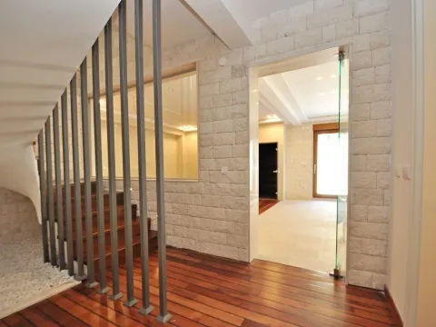 Sale, house, 258m², Reževići, Budva - image 19