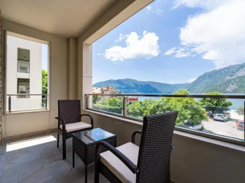 Prodaja, garsonjera, 33m², Risan, Kotor - image 10