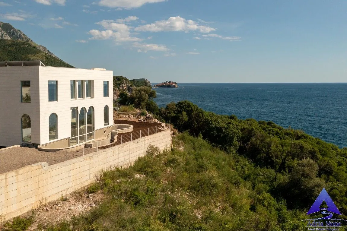 Sale, house, 350m², Kamenovo, Budva