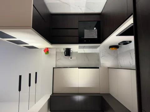 Izdavanje, jednosoban stan, 45m², Radanovići, Kotor - image 3