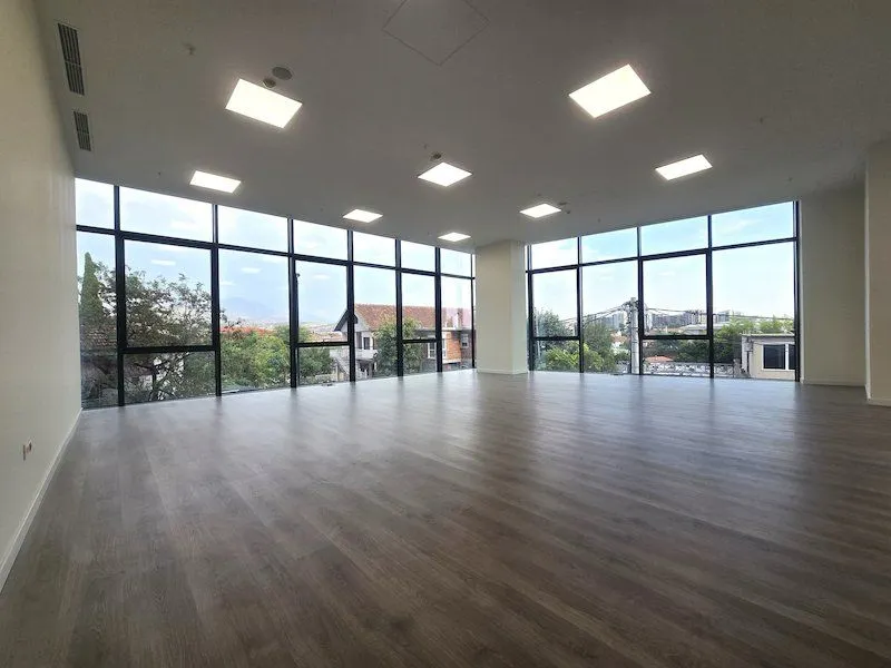 Rent, office space, 2542m², Centar, Podgorica