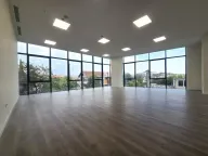 Izdavanje, poslovni prostor, 2542m², Centar, Podgorica - image 19