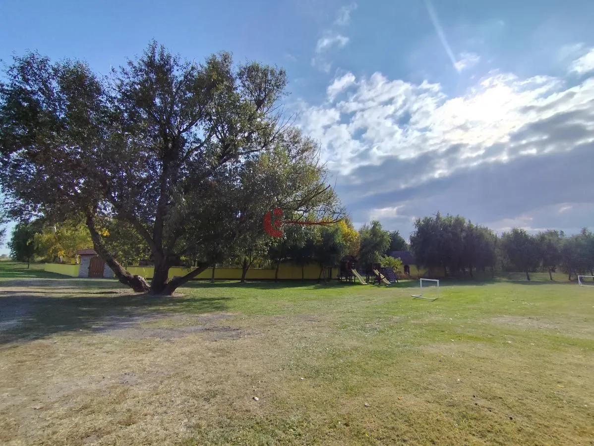 Prodaja, ugostiteljski objekat, 196m², Horgoš, Kanjiža