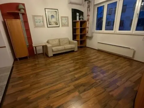 Sale, two bedroom apartment, 45m², Vračar Sve Podlokacije, Beograd - image 4