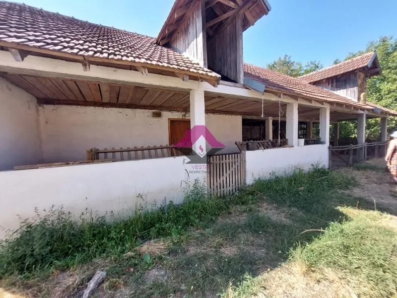 Prodaja, kuća, 583m², Progoreoci, Arandjelovac