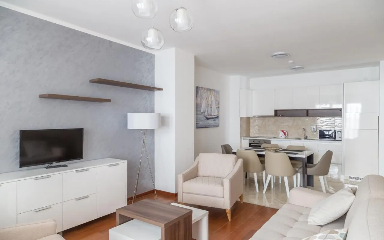 Sale, two bedroom apartment, 89m², Bečići, Budva