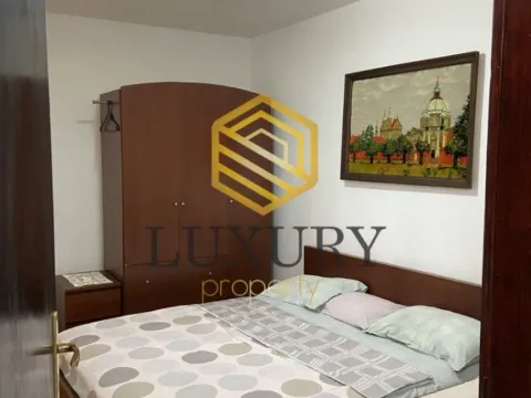 Izdavanje, dvosoban stan, 80m², Stari Aerodrom, Podgorica - image 7