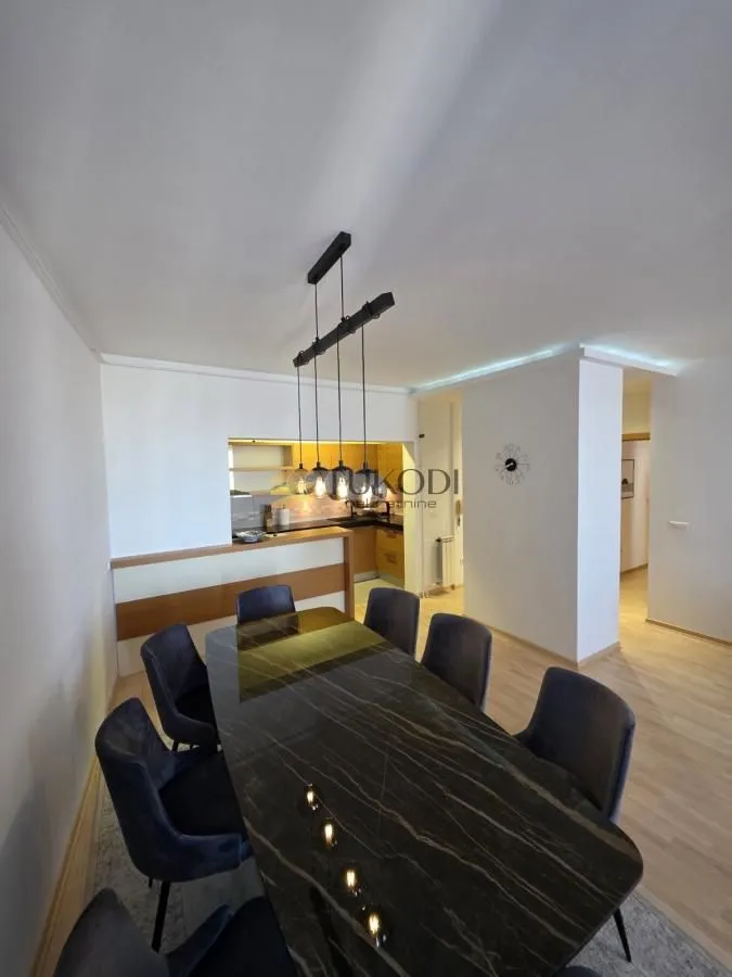 Rent, three bedroom apartment, 85m², Stari Grad, Beograd
