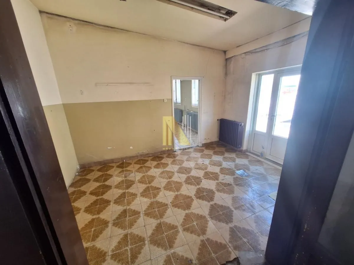 Rent, office space, 82m², Novo naselje, Novi Sad