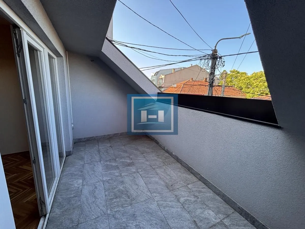 Prodaja, trosoban stan, 107m², Centar, Jagodina