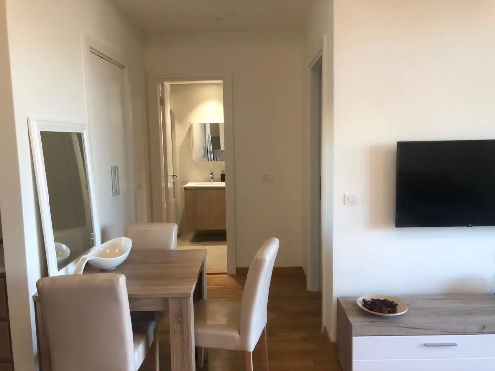 Rent, two bedroom apartment, 57m², Savski Venac, Beograd