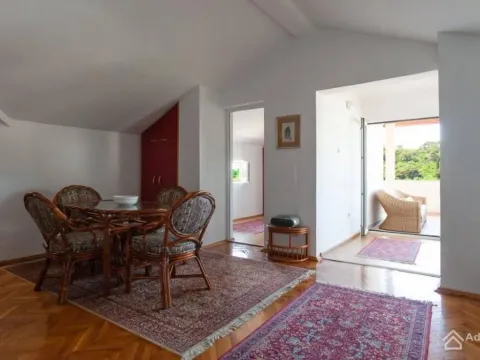 Sale, one bedroom apartment, 69m², Petrovac, Budva - image 4