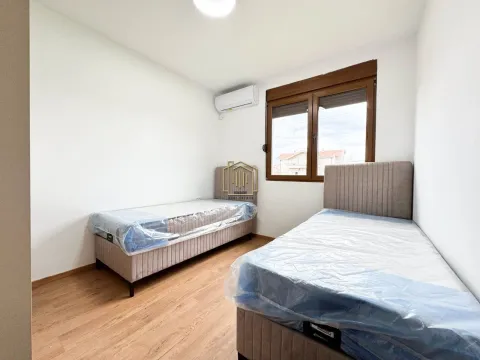 Rent, house, 140m², Gornja Gorica, Podgorica - image 5