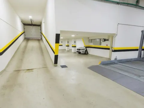 Sale, parking/garage, 12m², Voždovac Sve Podlokacije, Beograd - image 3