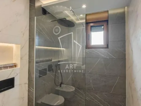 Prodaja, četvorosoban stan, 128m², Savski Venac, Beograd - image 11