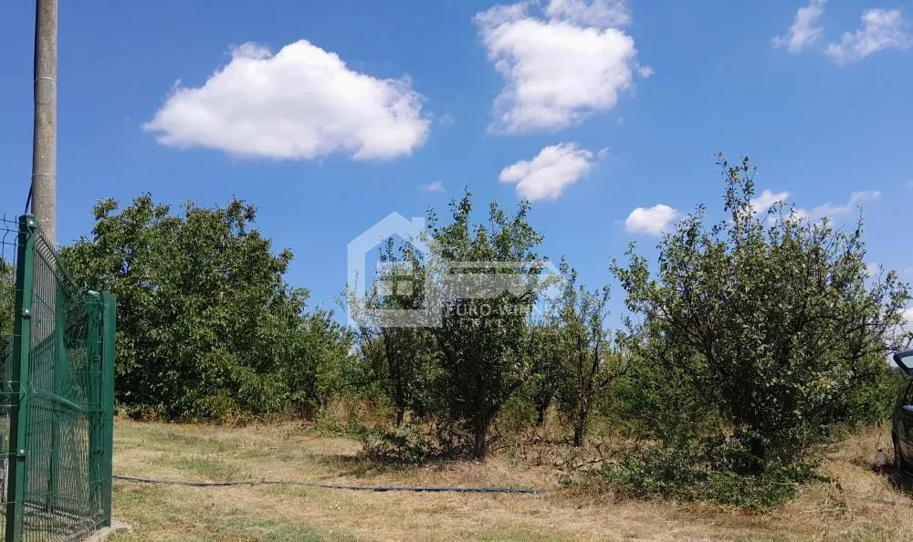 Sale, land lot, 8000m², Voždovac Sve Podlokacije, Beograd