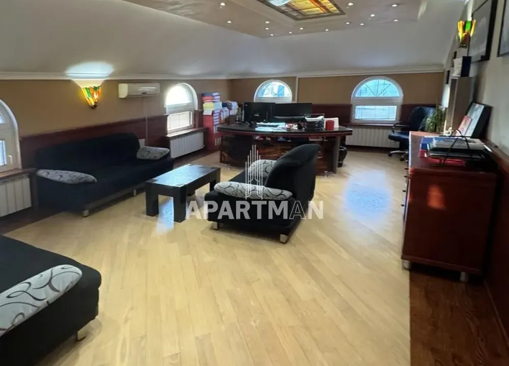 Rent, office space, 700m², Banjica, Voždovac Sve Podlokacije