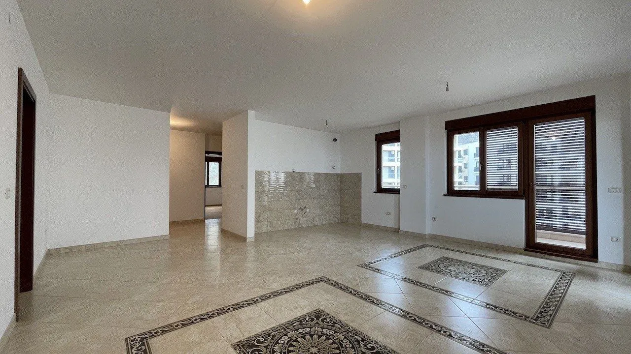 Prodaja, stan, 120m², Kamenovo, Budva