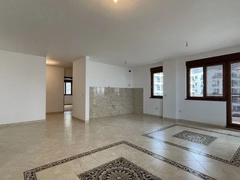 Prodaja, stan, 120m², Kamenovo, Budva - image 3