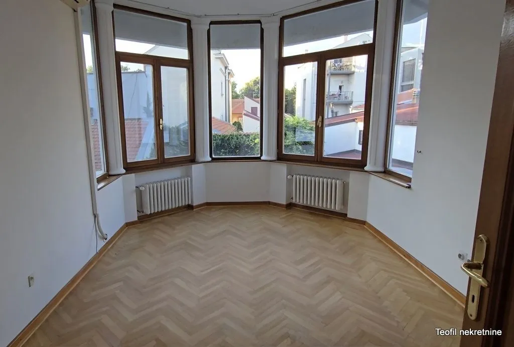 Izdavanje, kuća, 550m², Senjak, Beograd
