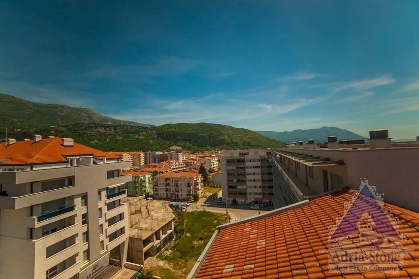 Prodaja, trosoban stan, 179m², Rozino, Budva