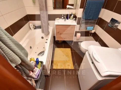 Rent, one bedroom apartment, 43m², Centar, Podgorica - image 9