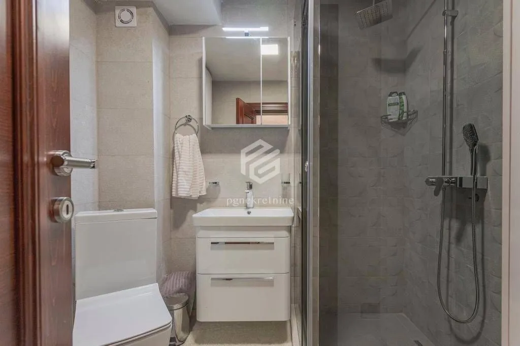 Prodaja, jednosoban stan, 37m², Kotor, Crna Gora