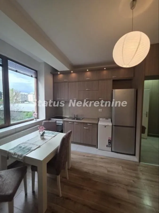 Prodaja, garsonjera, 24m², Novi Sad, Srbija
