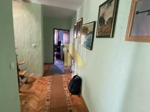 Prodaja, kuća, 223m², Sremska Kamenica, Petrovaradin - image 12