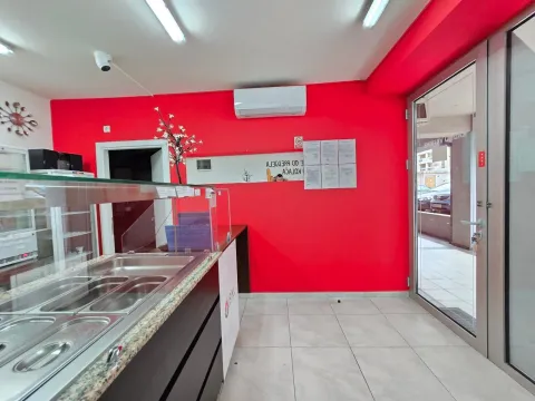 Sale, office space, 43m², City Kvart, Podgorica - image 8