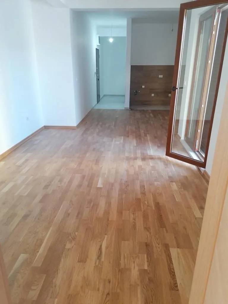 Prodaja, trosoban stan, 69m², Tivat, Crna Gora