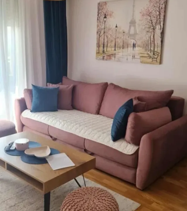 Izdavanje, jednosoban stan, 45m², Babilonija, Budva