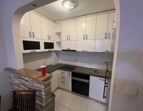 Izdavanje, dvosoban stan, 63m², Stari Aerodrom, Podgorica - image 2