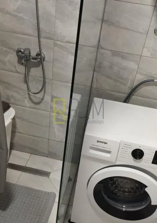 Rent, one bedroom apartment, 49m², Stari Aerodrom, Podgorica