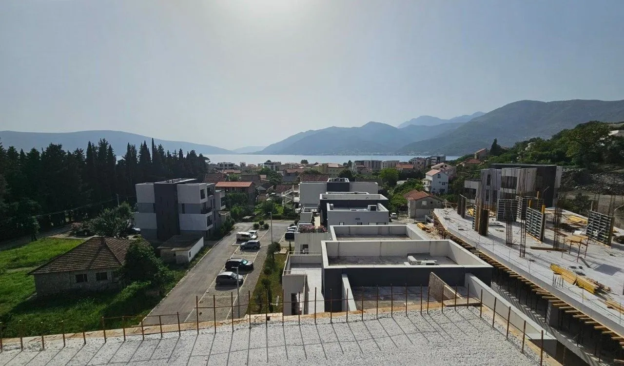 Prodaja, dvosoban stan, 52m², Seljanovo, Tivat