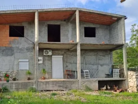 Rent, house, 478m², Podgorica, Crna Gora