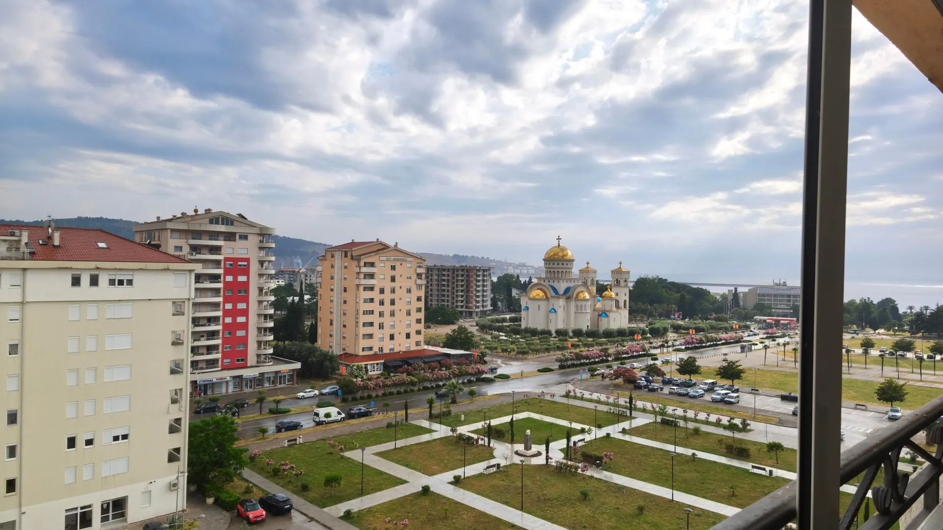 Sale, three bedroom apartment, 100m², Centar, Bar