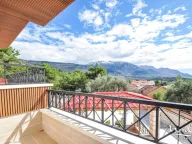 Sale, house, 240m², Tivat, Crna Gora - image 19