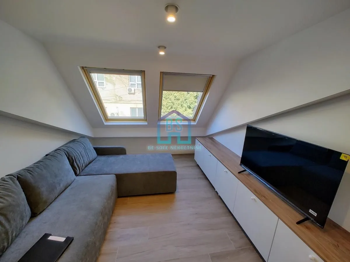 Prodaja, jednosoban stan, 32m², Centar, Novi Sad