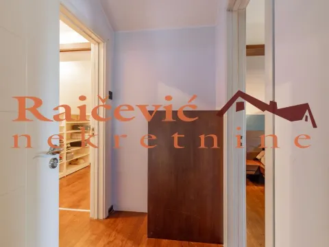 Sale, four bedroom apartment, 136m², Autokomanda, Voždovac Sve Podlokacije - image 14