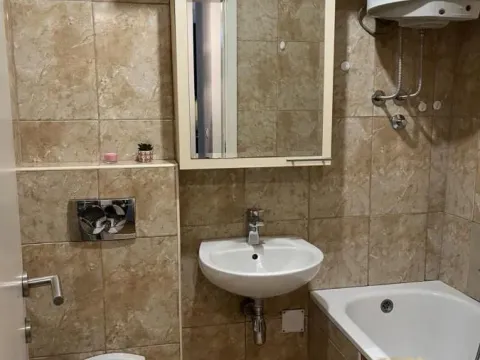 Rent, two bedroom apartment, 55m², Kalenić Pijaca, Vračar Sve Podlokacije - image 14